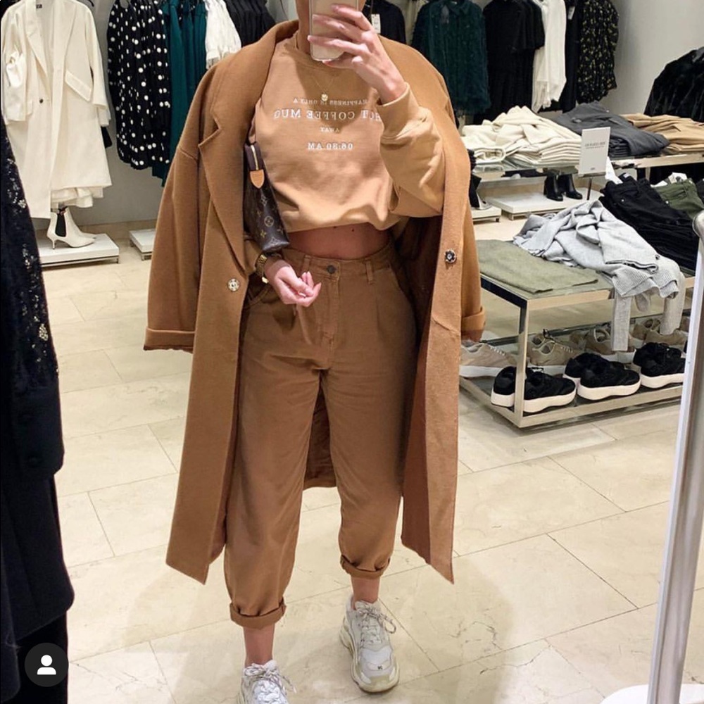 Zara slouchy pants, bloggers favorite